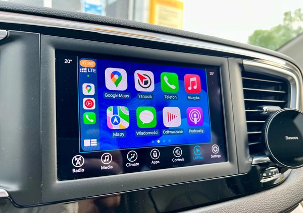 Chrysler Pacifica cena 86900 przebieg: 232231, rok produkcji 2018 z Czarne małe 781